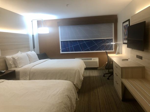 Imagen de la habitación del Hotel Holiday Inn Express Ft Bragg, An Ihg. Foto 16