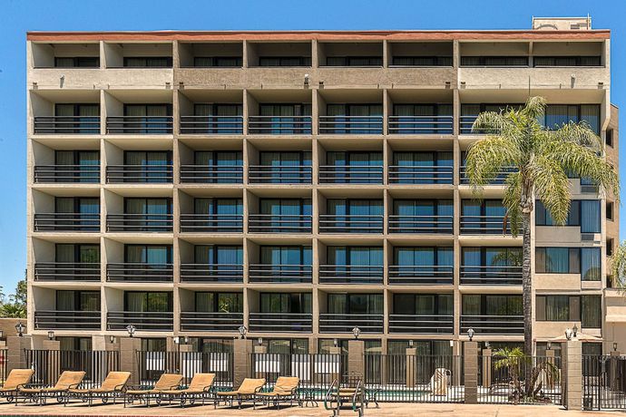 Imagen de la piscina del Hotel Holiday Inn Express Fullerton - Anaheim, An Ihg. Foto 19