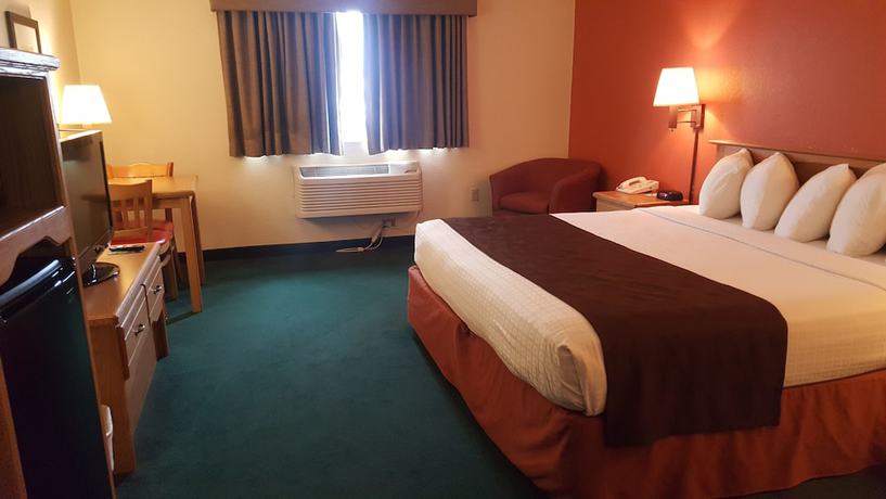 Imagen de la habitación del Hotel Holiday Inn Express Garden City East. Foto 2