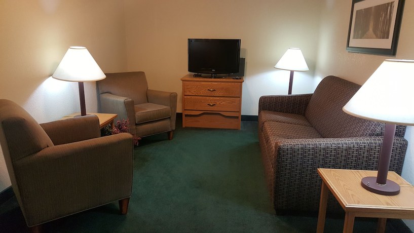 Imagen de la habitación del Hotel Holiday Inn Express Garden City East. Foto 4