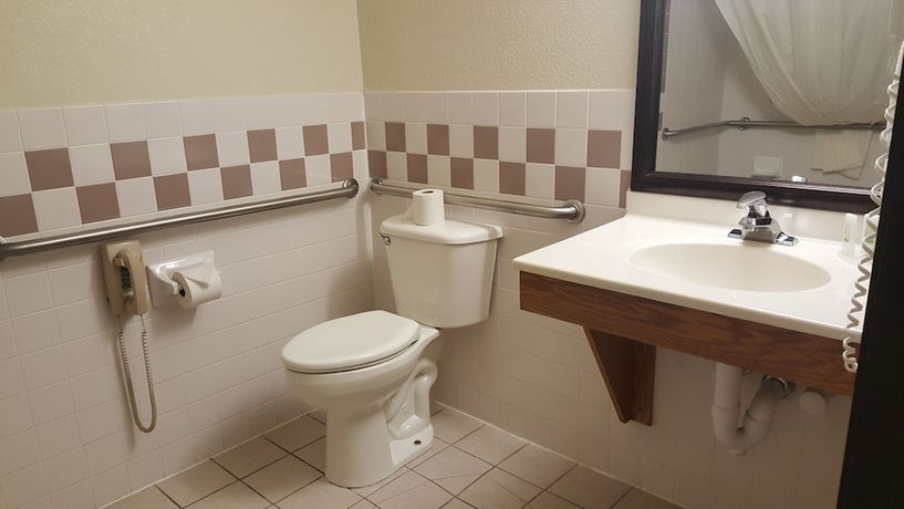 Imagen de la habitación del Hotel Holiday Inn Express Garden City East. Foto 7