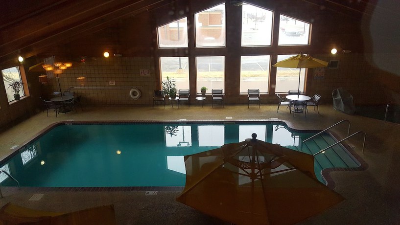 Imagen de la piscina del Hotel Holiday Inn Express Garden City East. Foto 20