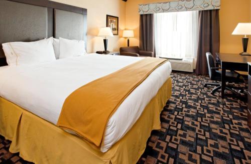 Imagen de la habitación del Hotel Holiday Inn Express Glen Rose, An Ihg. Foto 8