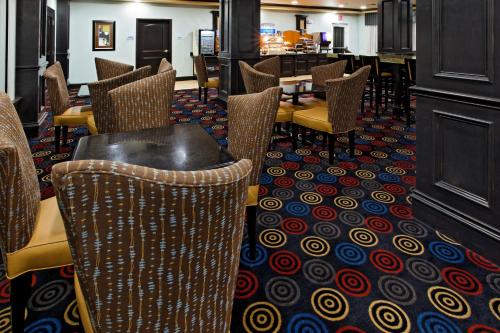 Imagen general del Hotel Holiday Inn Express Glen Rose, An Ihg. Foto 4