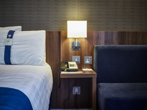 Imagen de la habitación del Hotel Holiday Inn Express Glenrothes. Foto 9