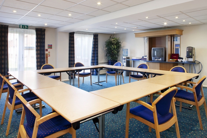 Imagen de los interiores del Hotel Holiday Inn Express Gloucester - South, An Ihg. Foto 14