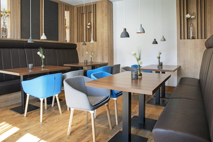 Imagen del bar/restaurante del Hotel Holiday Inn Express Goettingen. Foto 5