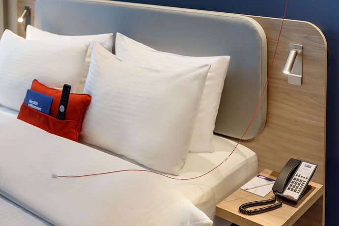 Imagen de la habitación del Hotel Holiday Inn Express Goettingen. Foto 22