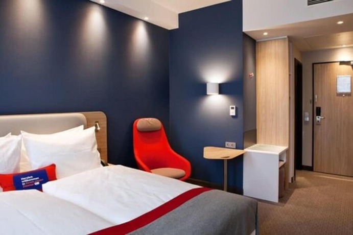 Imagen de la habitación del Hotel Holiday Inn Express Goppingen. Foto 6