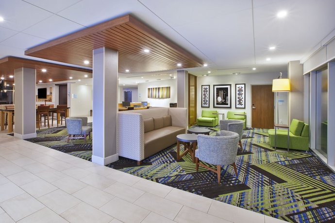 Imagen de los interiores del Hotel Holiday Inn Express Grand Rapids Airport North, an IHG. Foto 19