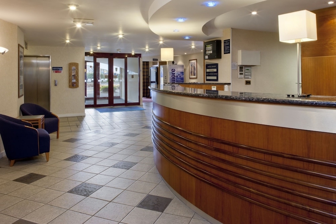 Imagen de los interiores del Hotel Holiday Inn Express Greenock, An Ihg. Foto 16