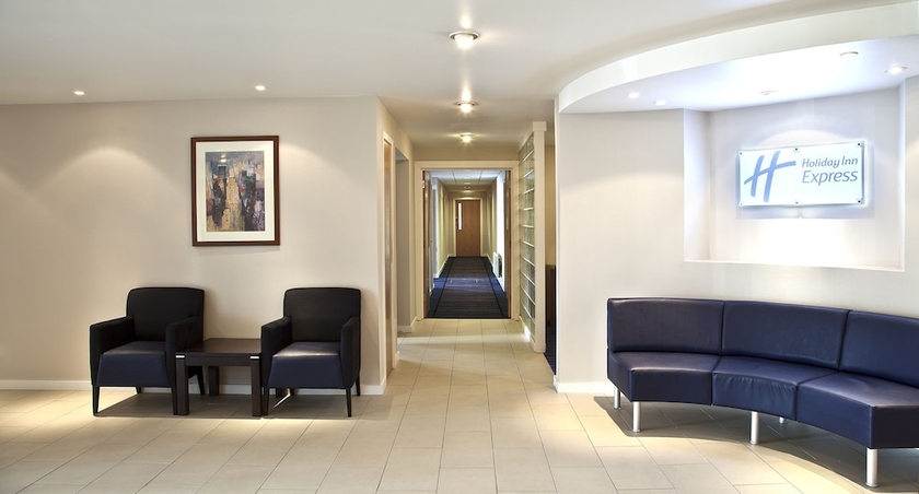 Imagen de los interiores del Hotel Holiday Inn Express Greenock, An Ihg. Foto 17