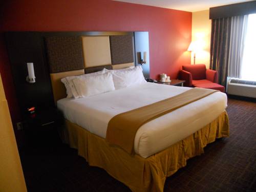 Imagen general del Hotel Holiday Inn Express Greensburg. Foto 1