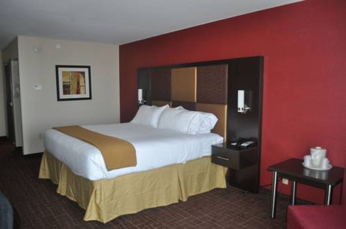 Imagen de la habitación del Hotel Holiday Inn Express Greensburg. Foto 8