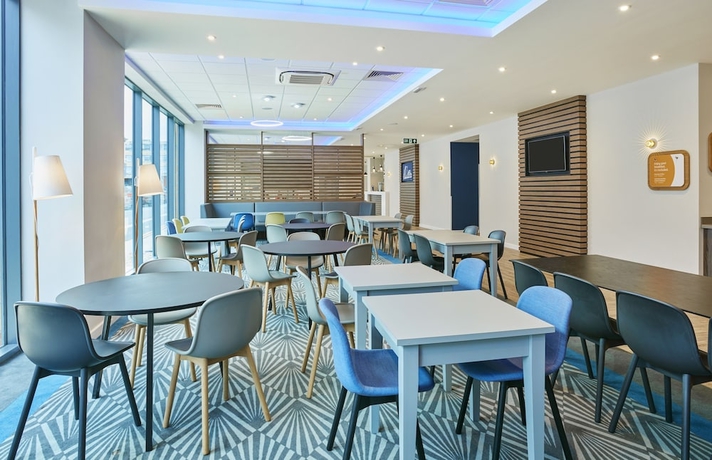 Imagen del bar/restaurante del Hotel Holiday Inn Express Grimsby, An Ihg. Foto 3