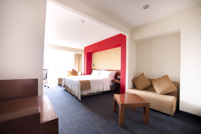Imagen de la habitación del Hotel Holiday Inn Express Guadalajara Expo. Foto 4