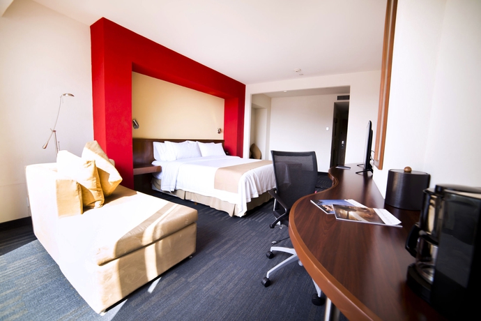 Imagen de la habitación del Hotel Holiday Inn Express Guadalajara Expo. Foto 8