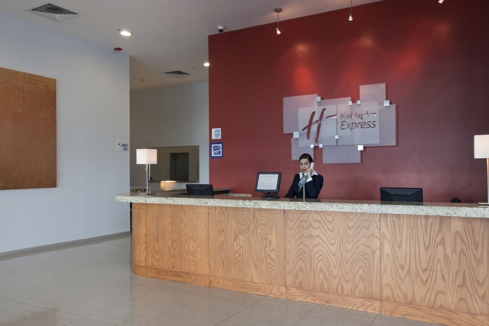 Imagen de los interiores del Hotel Holiday Inn Express Guadalajara Iteso, An Ihg. Foto 13