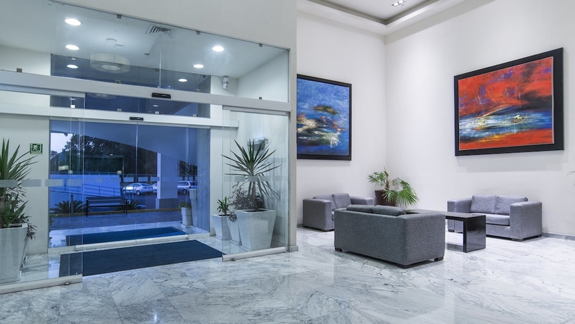 Imagen de los interiores del Hotel Holiday Inn Express Guaymas, An Ihg. Foto 19