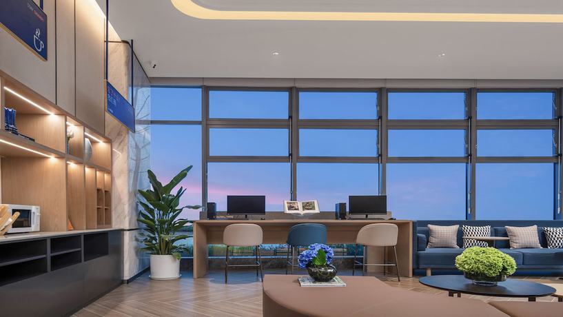 Imagen de los interiores del Hotel Holiday Inn Express Guiyang Airport, an IHG. Foto 16