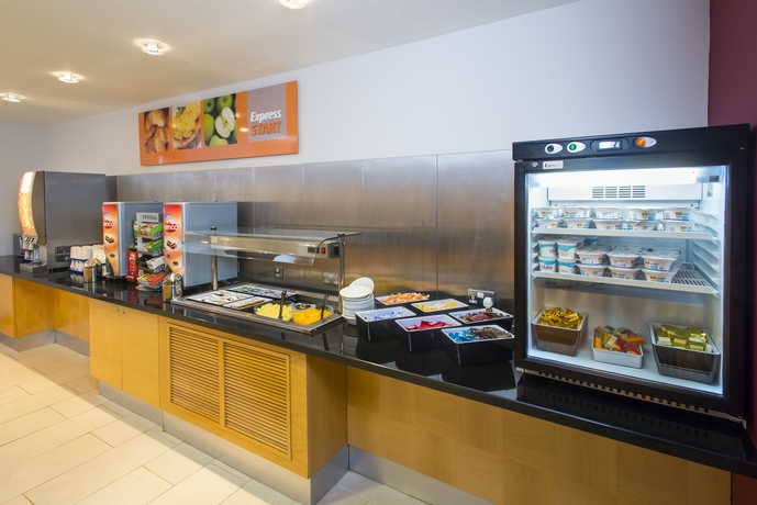 Imagen del bar/restaurante del Hotel Holiday Inn Express Hamilton. Foto 3