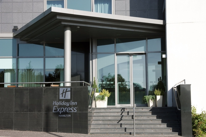 Imagen de los exteriores del Hotel Holiday Inn Express Hamilton. Foto 13