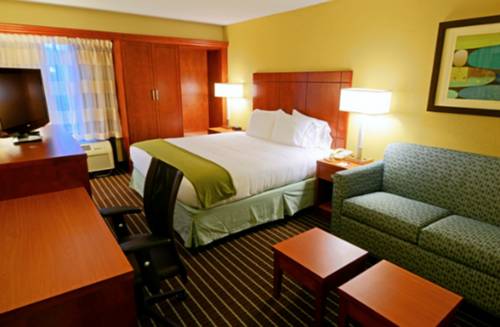 Imagen de la habitación del Hotel Holiday Inn Express Hampton - Coliseum Central, An Ihg. Foto 5
