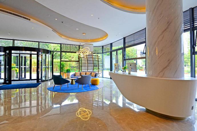 Imagen de los interiores del Hotel Holiday Inn Express Hangzhou Binjiang, An Ihg. Foto 18