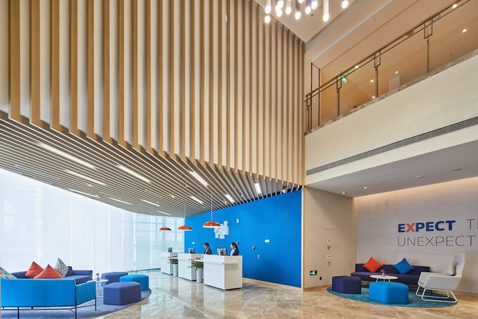 Imagen de los interiores del Hotel Holiday Inn Express Hangzhou Jiuzhou. Foto 8