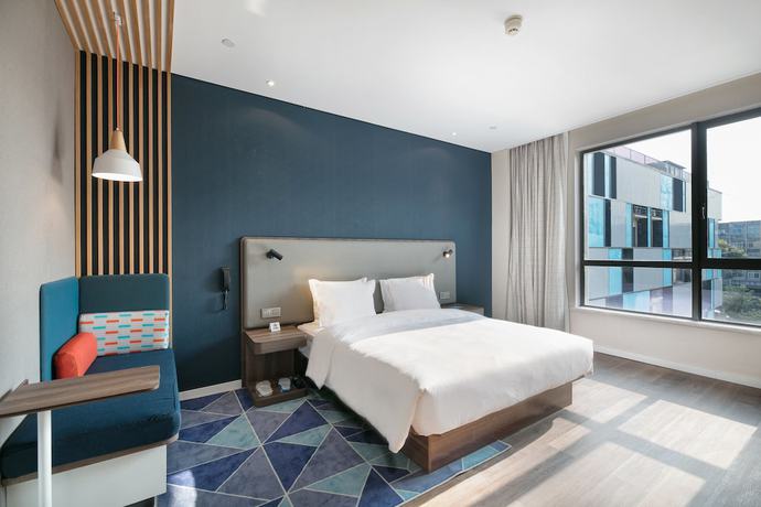Imagen de la habitación del Hotel Holiday Inn Express Hangzhou Xixi Tourism Zone, An Ihg. Foto 8