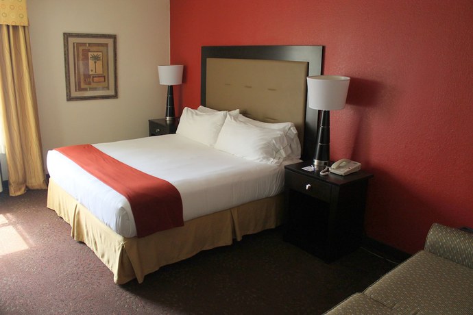 Imagen de la habitación del Hotel Holiday Inn Express Harlingen, An Ihg. Foto 9