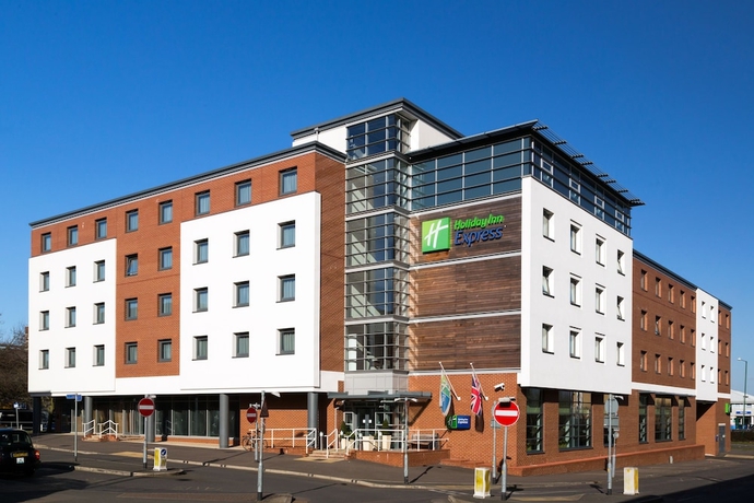 Imagen general del Hotel Holiday Inn Express Harlow, An Ihg. Foto 1