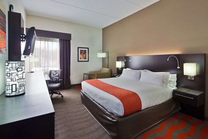 Imagen de la habitación del Hotel Holiday Inn Express Harrisburg Ne, An Ihg. Foto 13