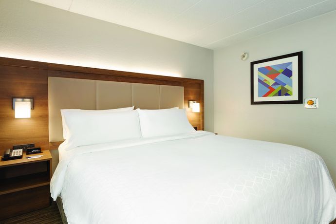 Imagen de la habitación del Hotel Holiday Inn Express Hartford South - Rocky Hill. Foto 8