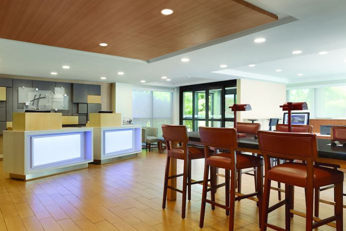 Imagen de los interiores del Hotel Holiday Inn Express Hartford South - Rocky Hill. Foto 15