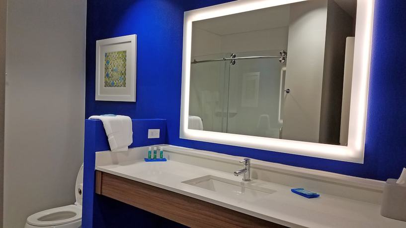Imagen de la habitación del Hotel Holiday Inn Express Hastings, Hastings. Foto 7