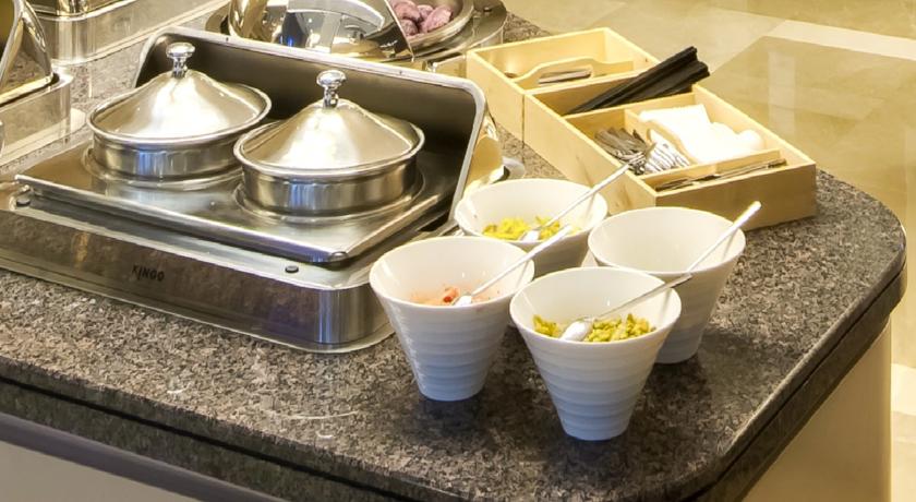 Imagen del bar/restaurante del Hotel Holiday Inn Express Hefei North. Foto 2