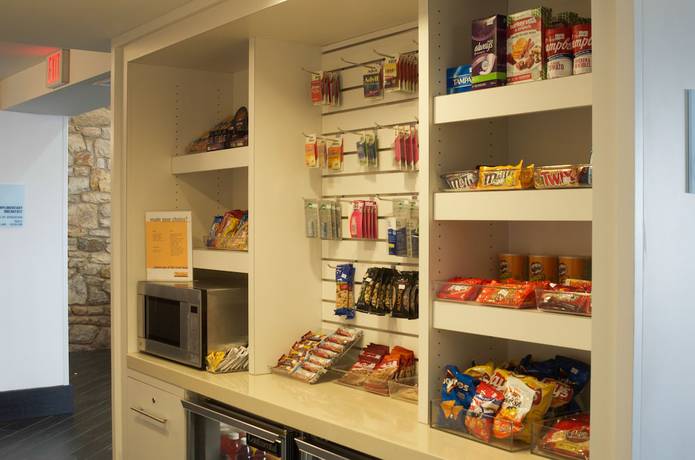 Imagen de los interiores del Hotel Holiday Inn Express Hickory-hickory Mart. Foto 19