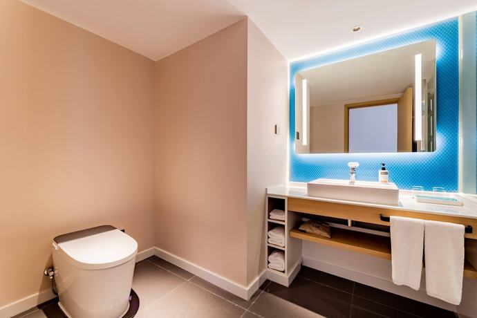 Imagen de la habitación del Hotel Holiday Inn Express Hohhot East Station, an IHG. Foto 8