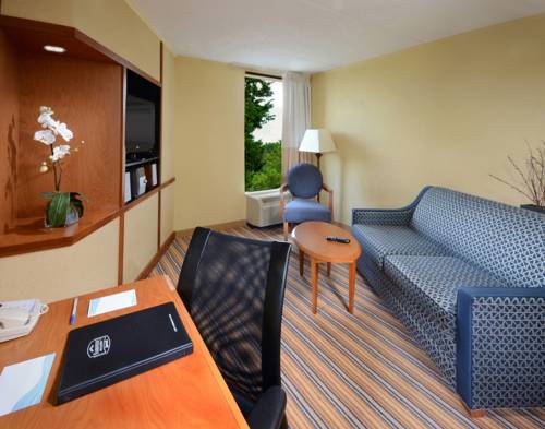 Imagen de la habitación del Hotel Holiday Inn Express Hopewell - Fort Lee Area. Foto 9