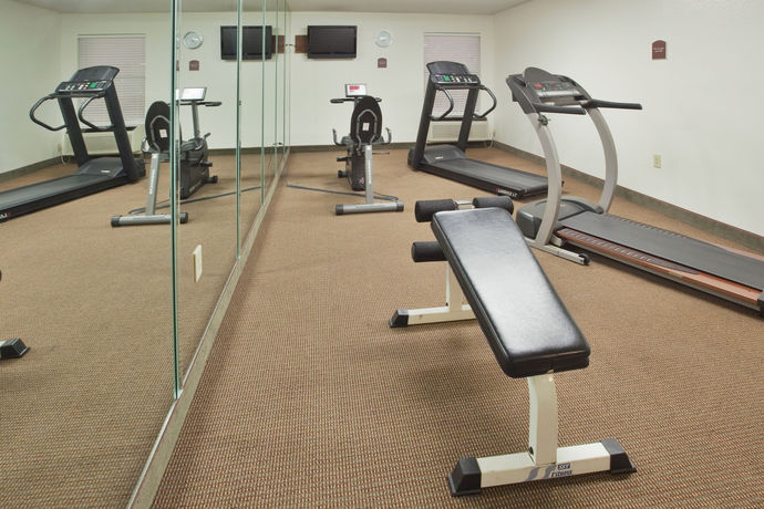 Imagen de los interiores del Hotel Holiday Inn Express Hotel & Suites Wilson - Hayes Place, an IHG Hotel. Foto 14