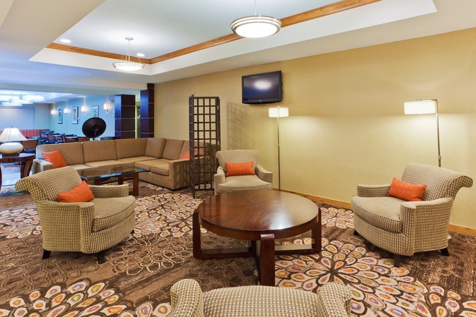 Imagen de los interiores del Hotel Holiday Inn Express Hotel and Suites Alexandria Fort Belvoir. Foto 17