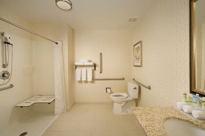 Imagen de la habitación del Hotel Holiday Inn Express Hotel and Suites Alexandria Fort Belvoir. Foto 13