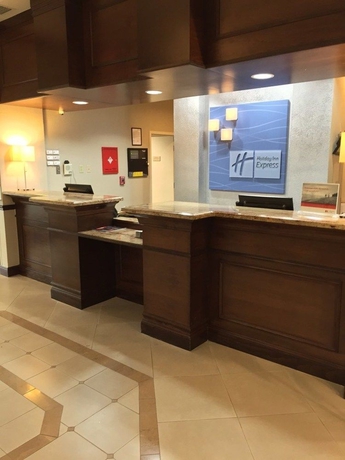 Imagen de los interiores del Hotel Holiday Inn Express Hotel and Suites Miami Kendall. Foto 6