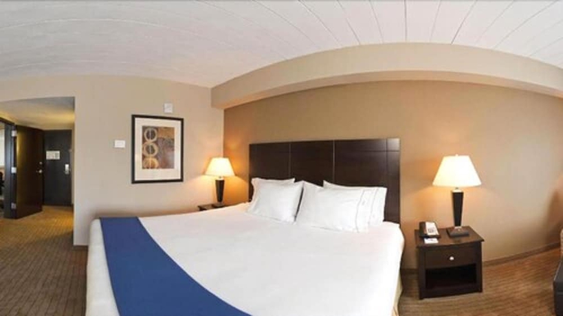 Imagen de la habitación del Hotel Holiday Inn Express Hotel y Suites Ft Myers East-. Foto 9