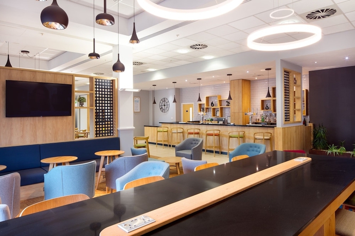 Imagen de los interiores del Hotel Holiday Inn Express Hull City Centre, An Ihg. Foto 16