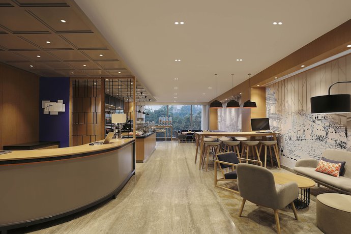 Imagen de los interiores del Hotel Holiday Inn Express Hyderabad Banjara Hills, An Ihg. Foto 20