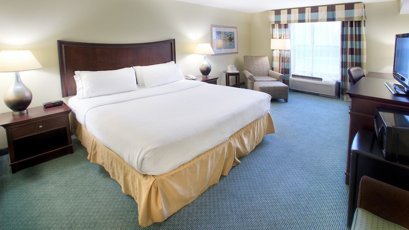 Imagen de la habitación del Hotel Holiday Inn Express Indianapolis Airport. Foto 2