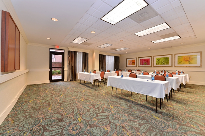 Imagen de los interiores del Hotel Holiday Inn Express Indianapolis Downtown Convention Center, An Ihg. Foto 14