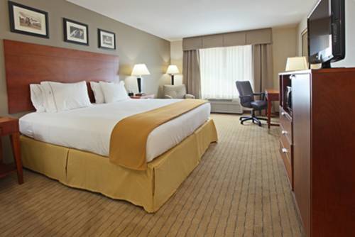 Imagen de la habitación del Hotel Holiday Inn Express Inn and Suites Searcy, An Ihg. Foto 9
